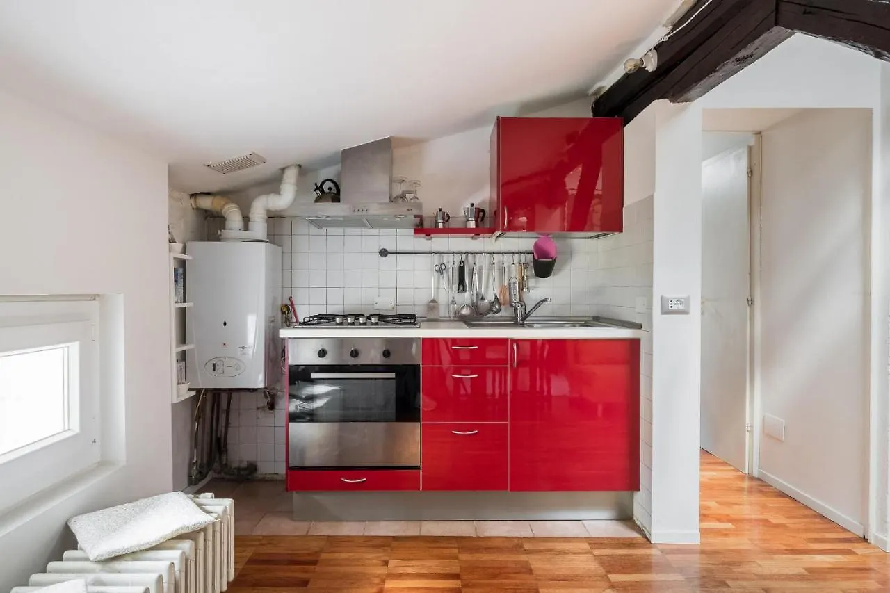 La Mansarda Di Via Zamboni By Wonderful Italy Apartment Bologna 0*,